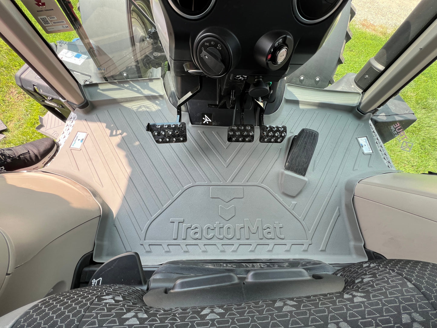 Massey Ferguson 8S/9S Series Floor Mats